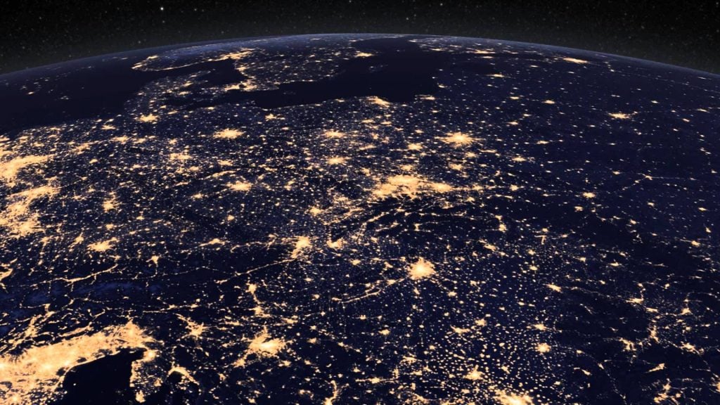 15 Unique Places Transformed Into Something Amazing At Night