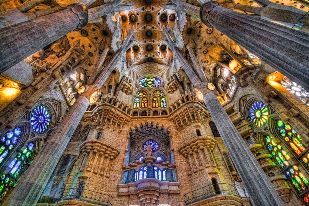 Must-See Gaudi Buildings