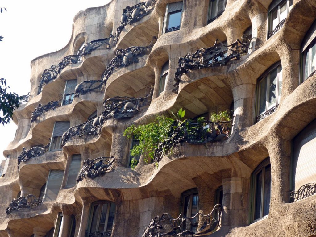 Must-See Gaudi Buildings