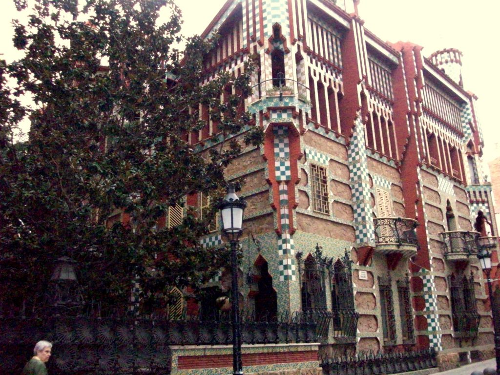 Must-See Gaudi Buildings