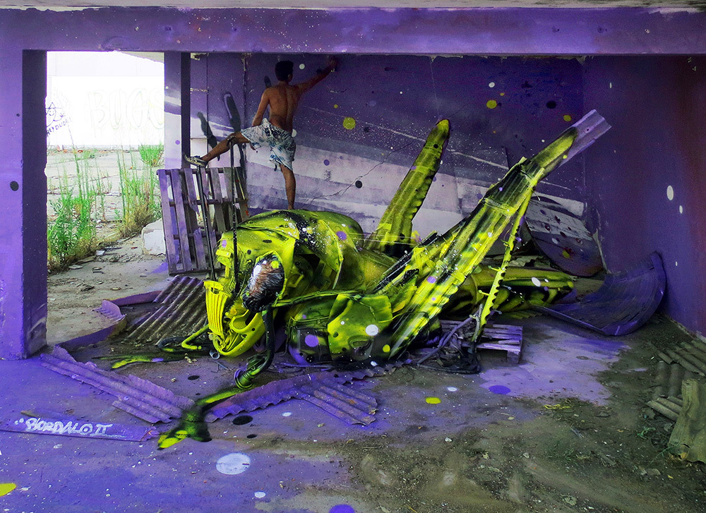 Junk Gets a Second Life as Gorgeous 3D Animal Street Art 1