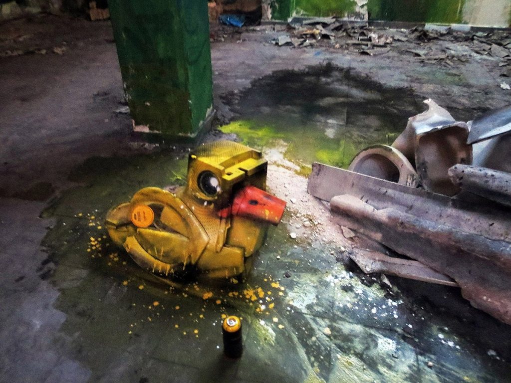 Junk Gets a Second Life as Gorgeous 3D Animal Street Art