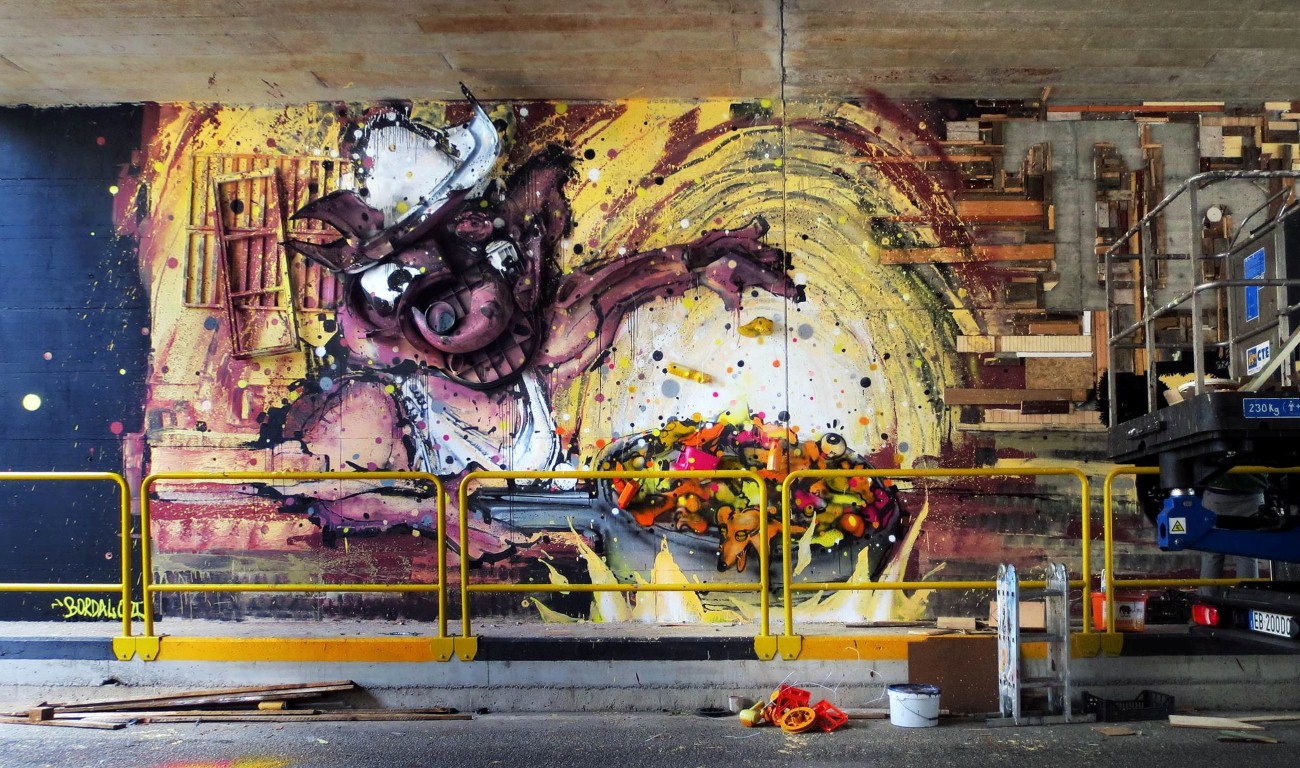 Junk Gets a Second Life as Gorgeous 3D Animal Street Art 8