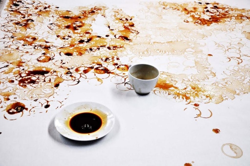Meet Red Hong Yi – An Amazing Artist from Malasia!