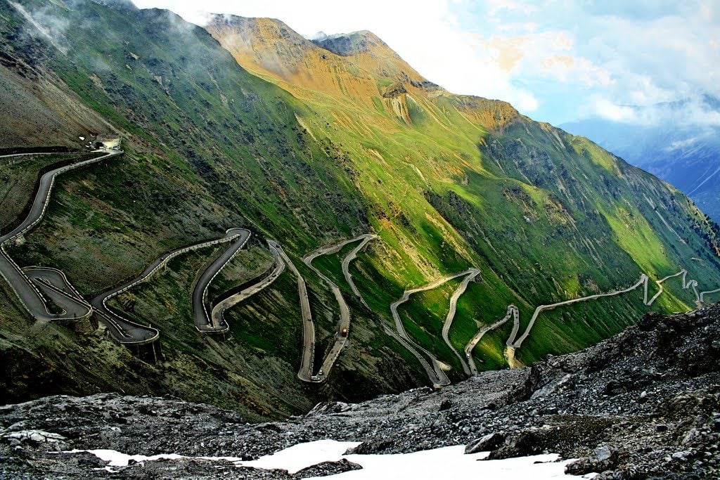 15 Epic Roads To Drive On Before You Die