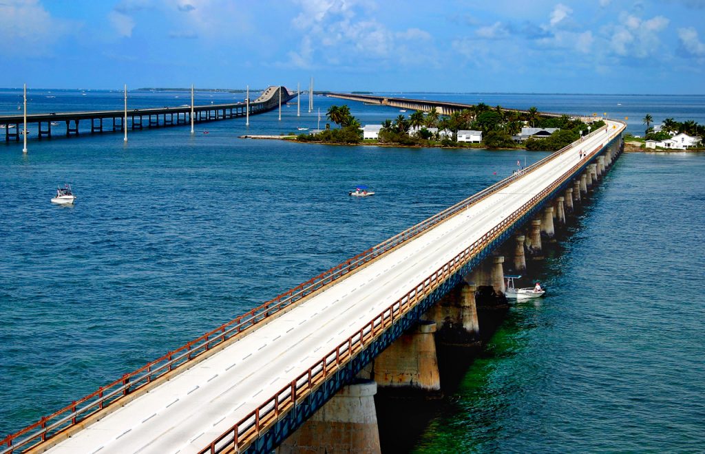 15 Epic Roads To Drive On Before You Die