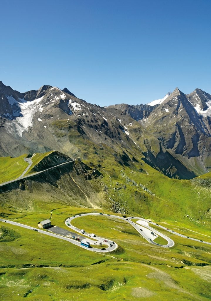 15 Epic Roads To Drive On Before You Die
