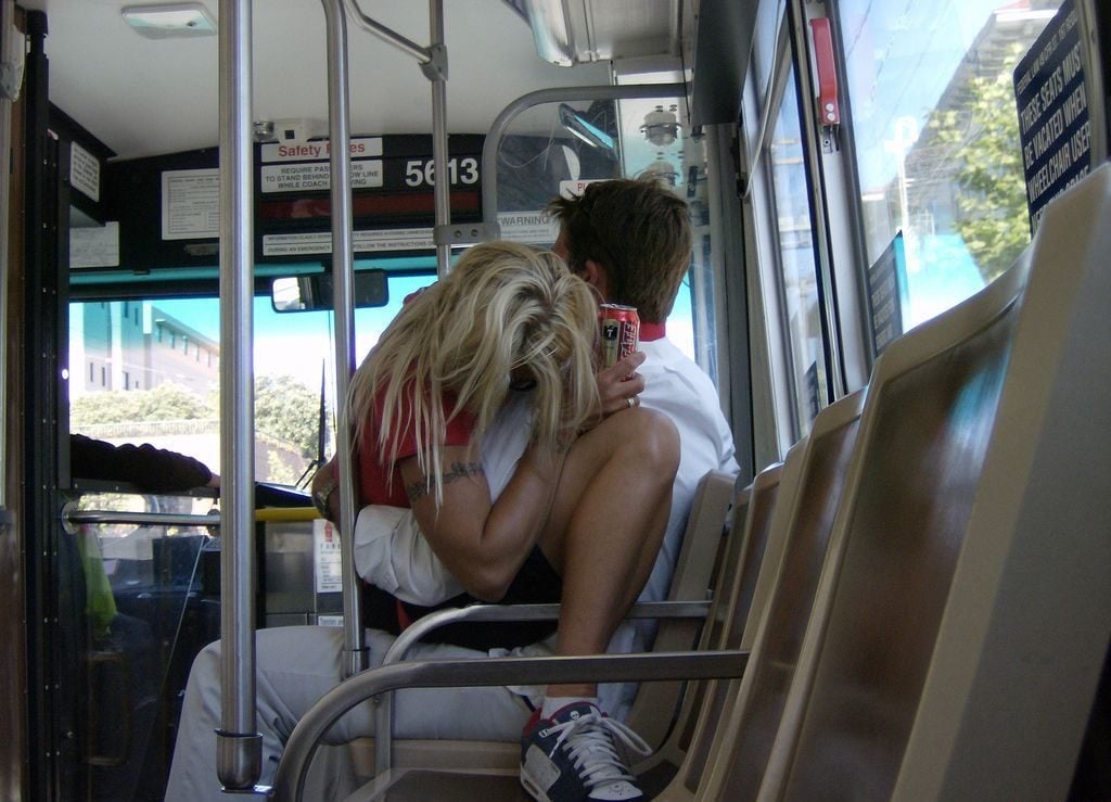 19 Random People Caught Publicly in Awkward Positions