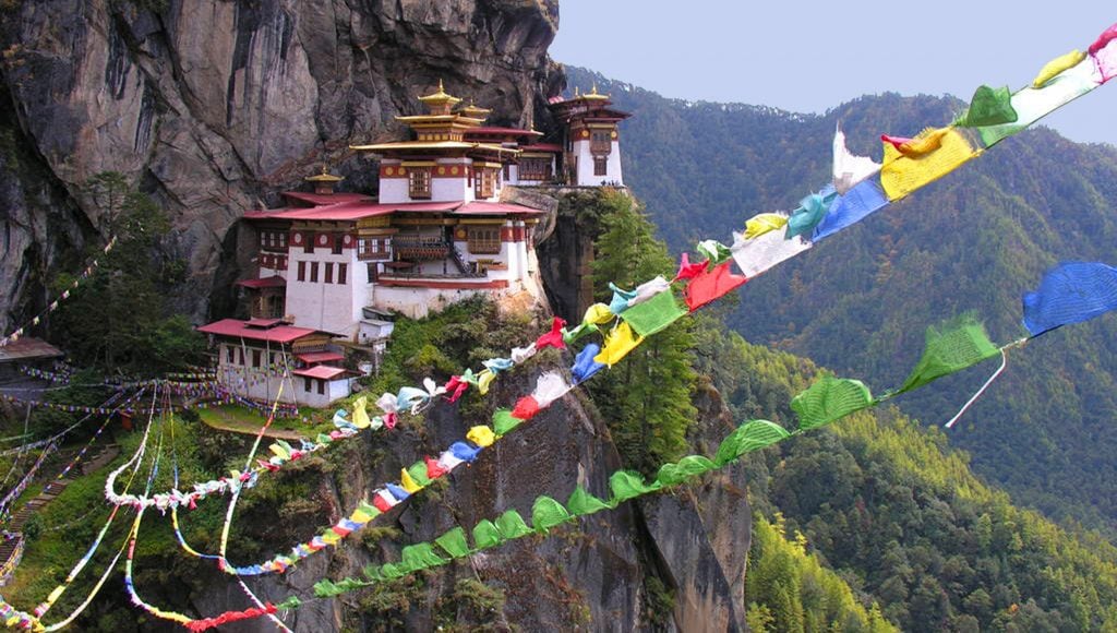 10 Secret Places in the World to Visit