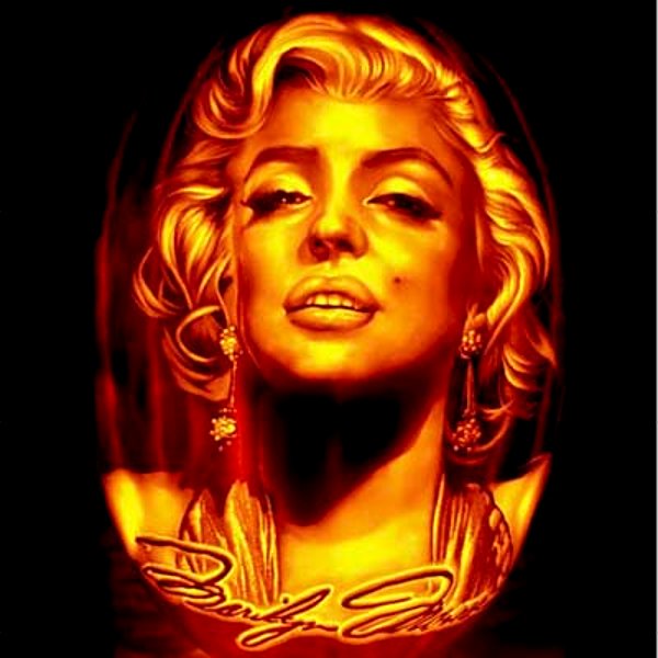 Mindblowing Halloween Pumpkin Carvings 17