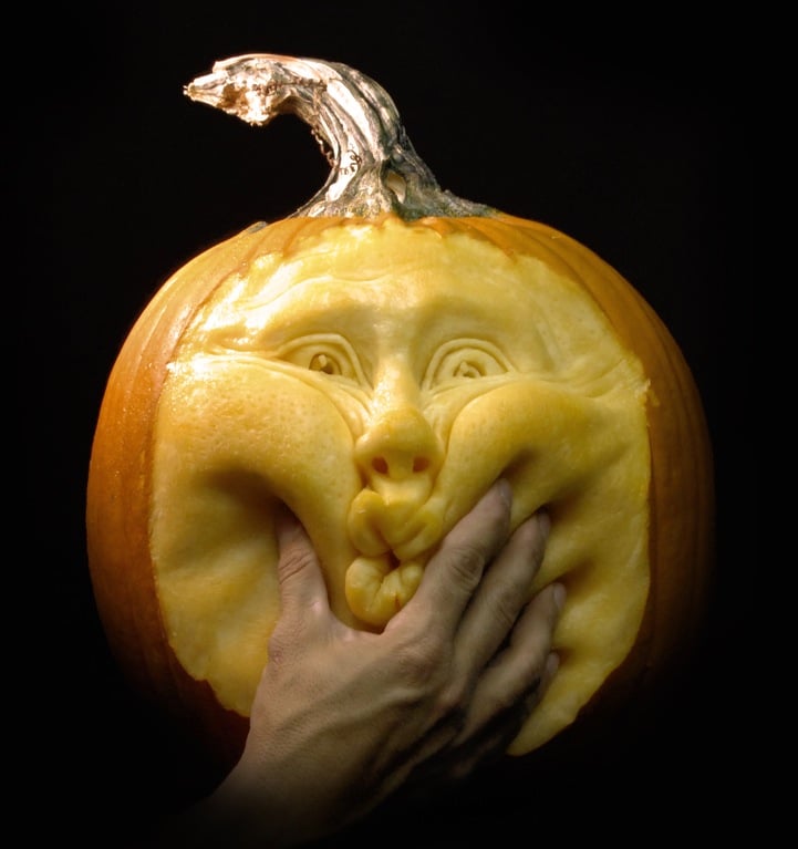 Mindblowing Halloween Pumpkin Carvings