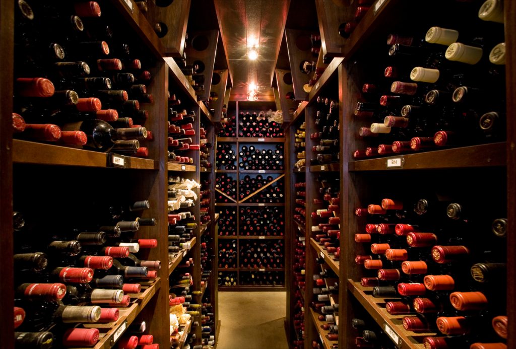 26 World’s Best Restaurant Views