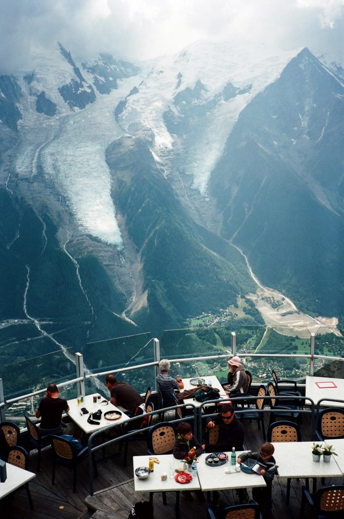26 World’s Best Restaurant Views