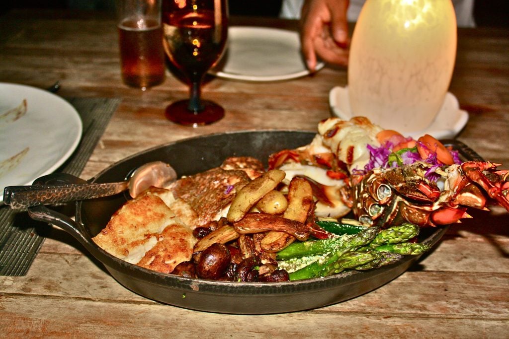 26 World’s Best Restaurant Views