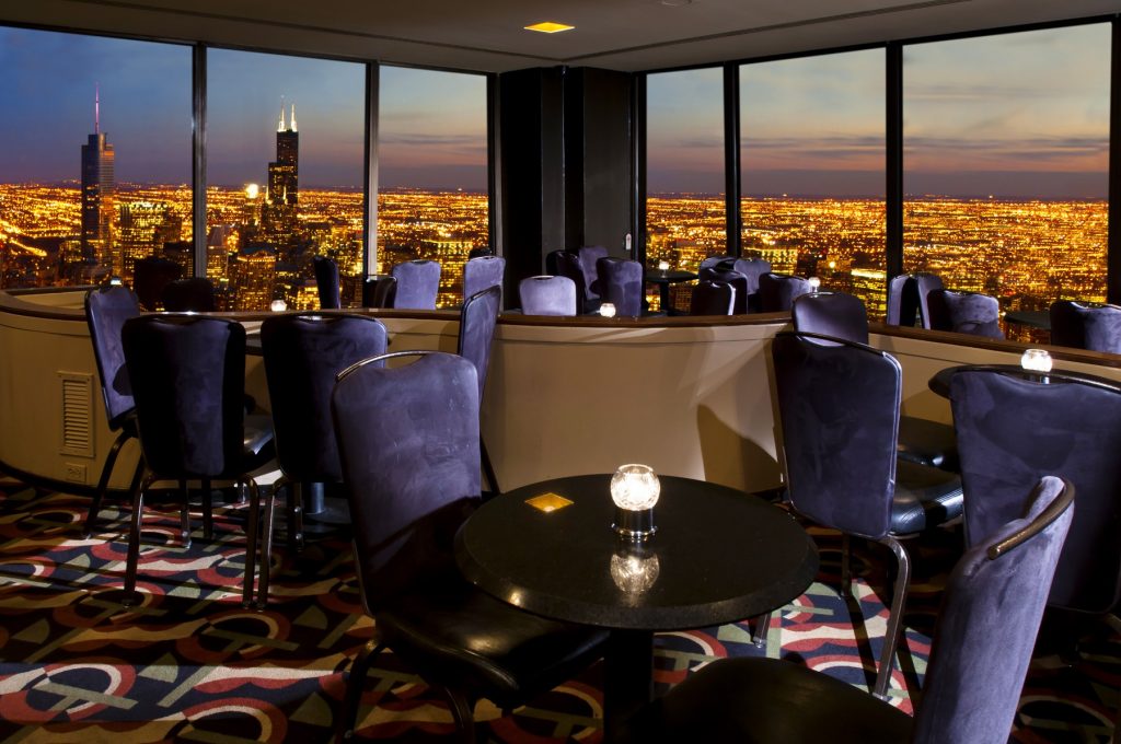 26 World’s Best Restaurant Views