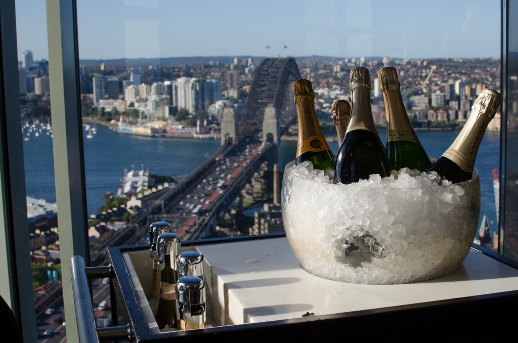 26 World’s Best Restaurant Views