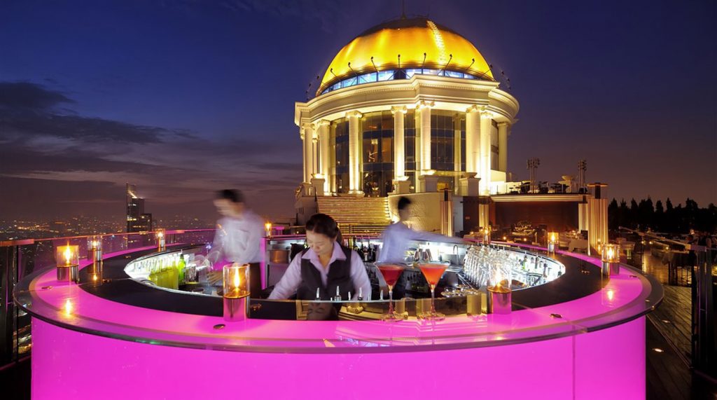 26 World’s Best Restaurant Views