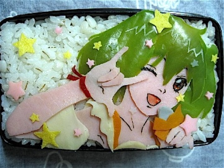 Creative and Interesting Bento Boxes 26