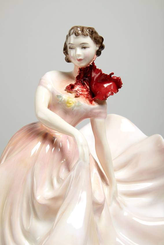 Bizarre Yet Beautiful Tattooed Porcelain Figurines Jessica Harrison
