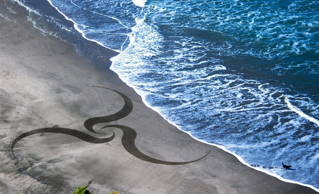 Stunning Beach Artworks By Andres Amador