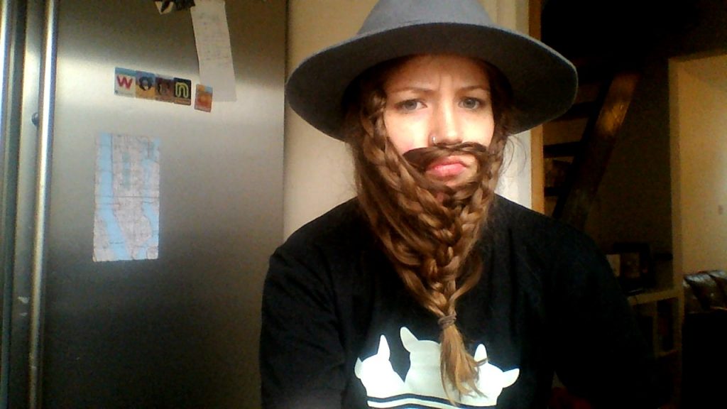 10 Ladies Cosplaying Gimli and other Dwarves of the Middle-Earth