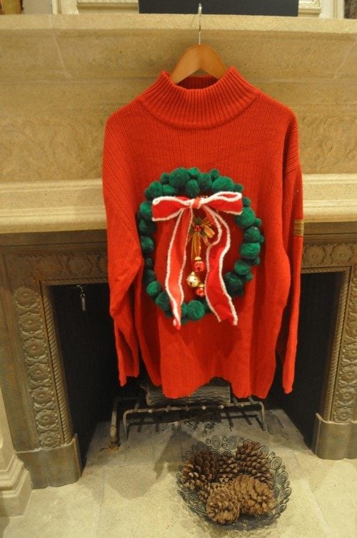 extremely_ugly_christmas_sweaters_14