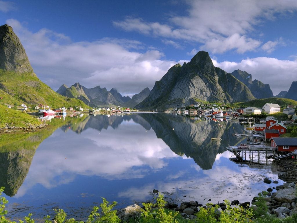 Tiny but Shiny: The Most Charming Small Towns around the World You’ll Want to Visit ASAP