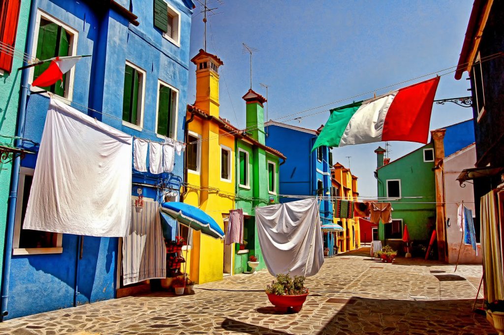 Tiny but Shiny: The Most Charming Small Towns around the World You’ll Want to Visit ASAP