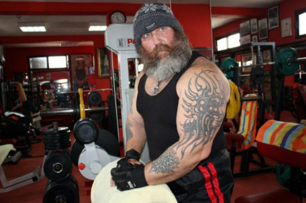 11 Super Buff Grandpas