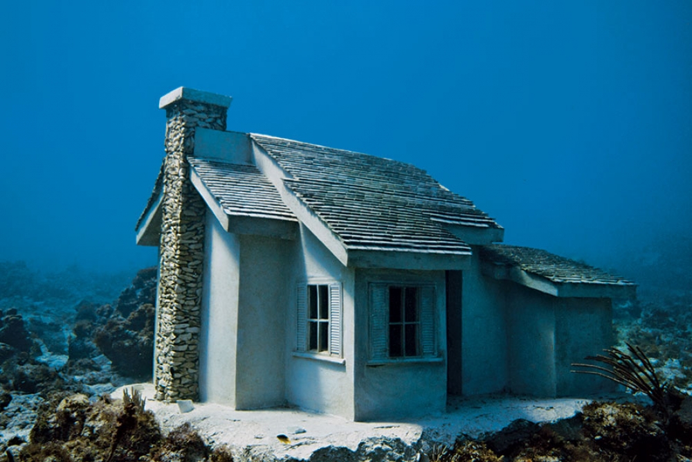 astonishing_underwater_museum_in_cancun_mexico_09