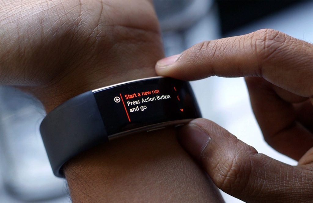 Should You Pick Up Apple Smartwatch, Samsung Gear S2, or…?