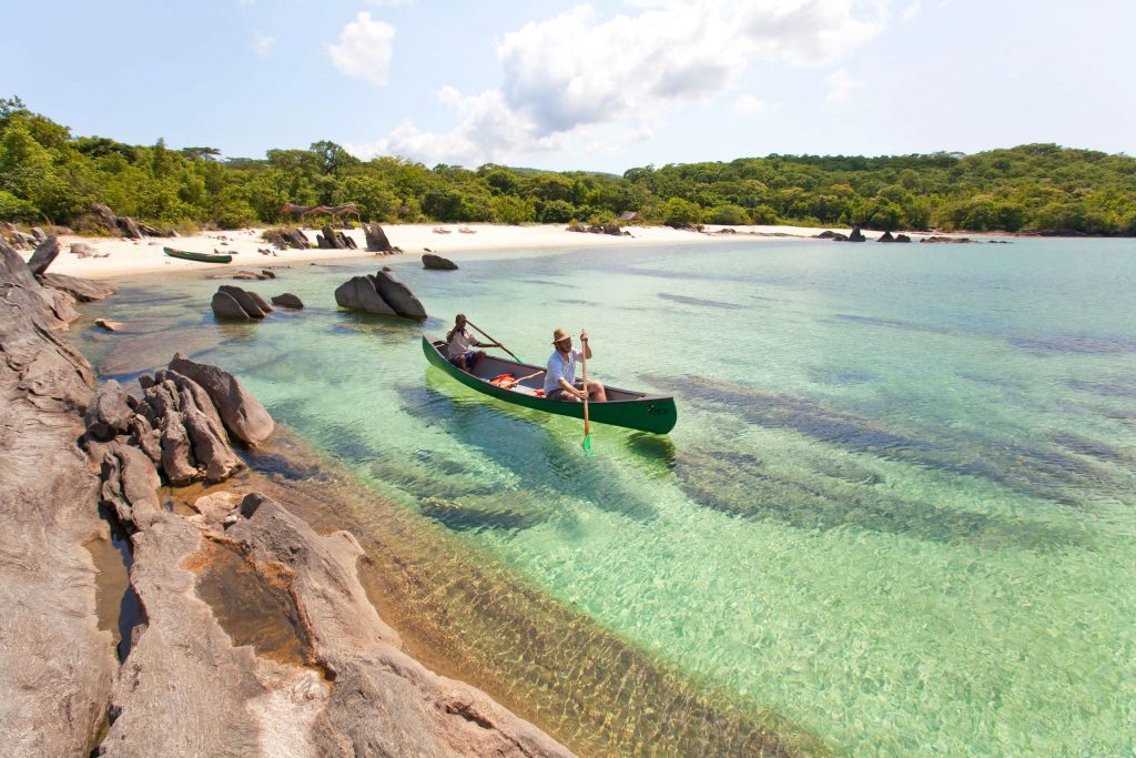 14 Most Gorgeous Lakes on the Planet