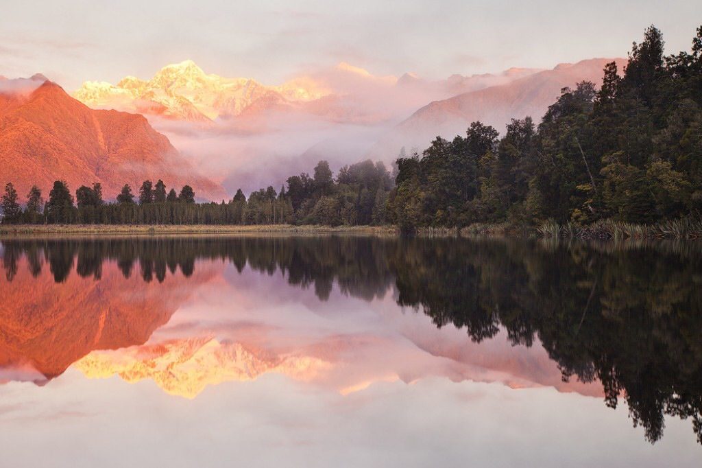 14 Most Gorgeous Lakes on the Planet
