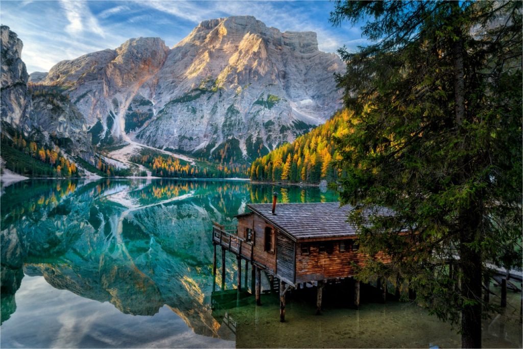 14 Most Gorgeous Lakes on the Planet