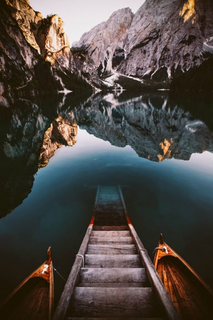 14 Most Gorgeous Lakes on the Planet
