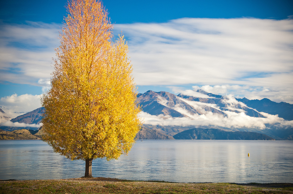14 Most Gorgeous Lakes on the Planet