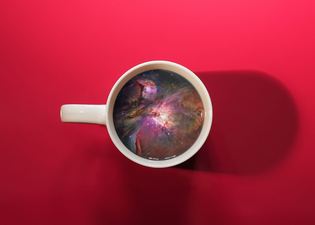Stunning Coffee Cup Manipulations by Witchoria
