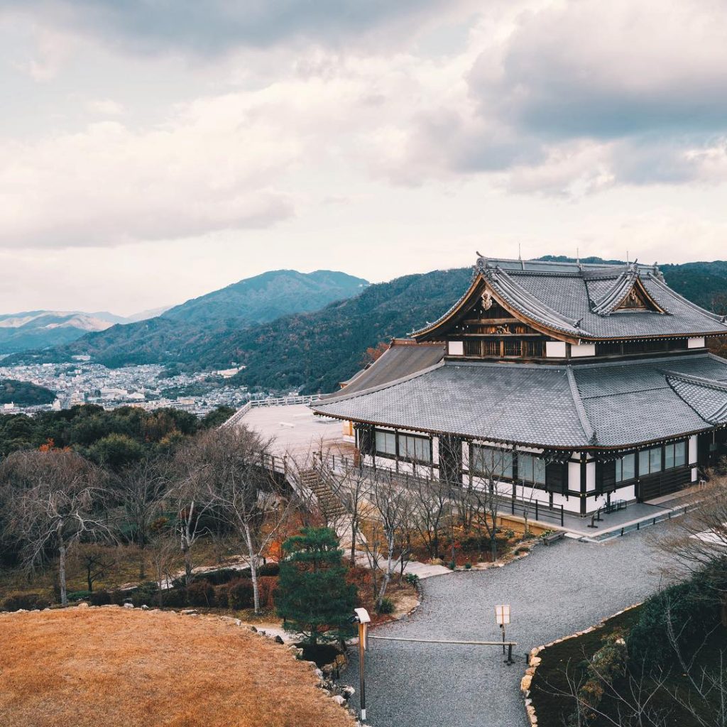 12 Japanese Instagram Accounts to Follow