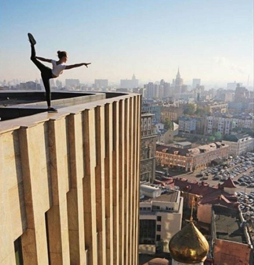 Meet Angela Nikolau, the Russian Daredevil Girl Who Takes The Most Dangerous Selfies