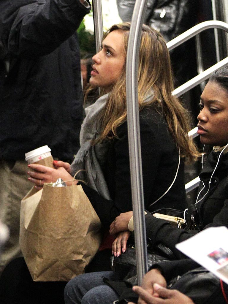 21 Super-Famous Celebrities Riding The Subway Like Normals