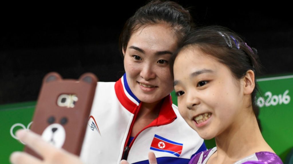14 Of The Most Powerful Olympics Images