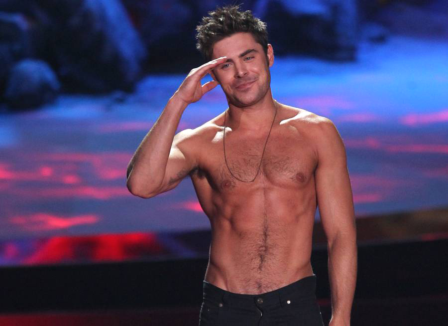 Johnny Galecki and 13 Other Shockingly Short Male Actors