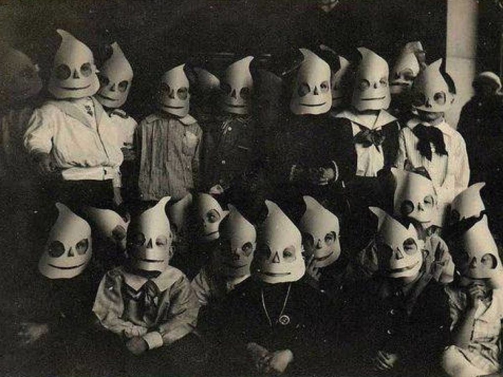 Creepy Halloween Costumes From The Past