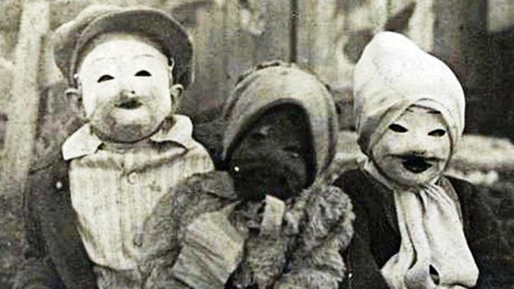 Creepy Halloween Costumes From The Past