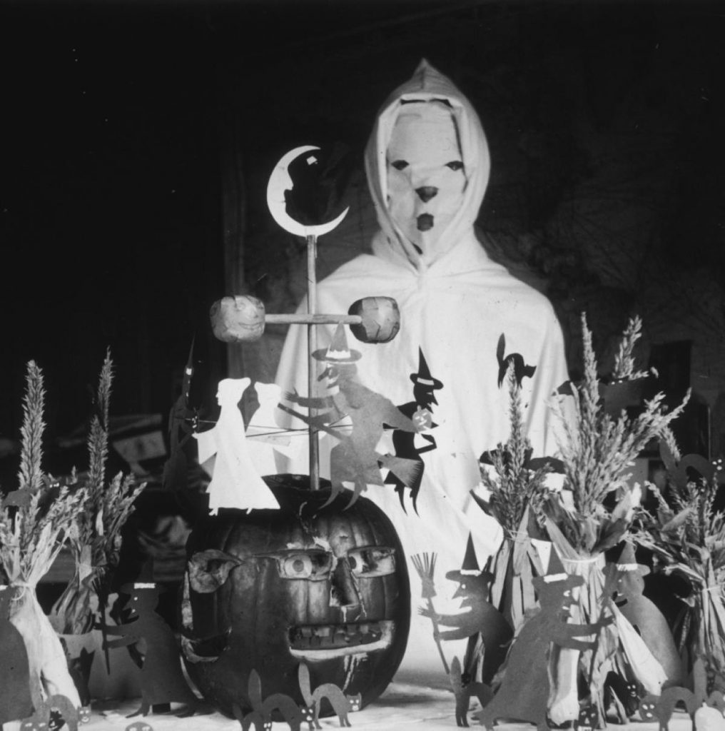 Creepy Halloween Costumes From The Past