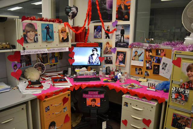 30+ Hilarious Office Pranks