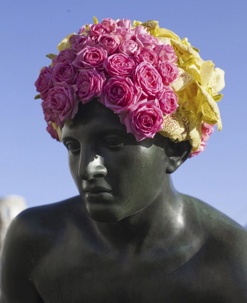 Geoffroy Mottart Decorates Statues With Flowers Because Why The Hell Not
