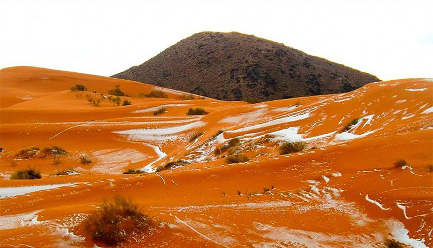 snow-falling-in-the-sahara-desert-is -oddly-satisfying-05