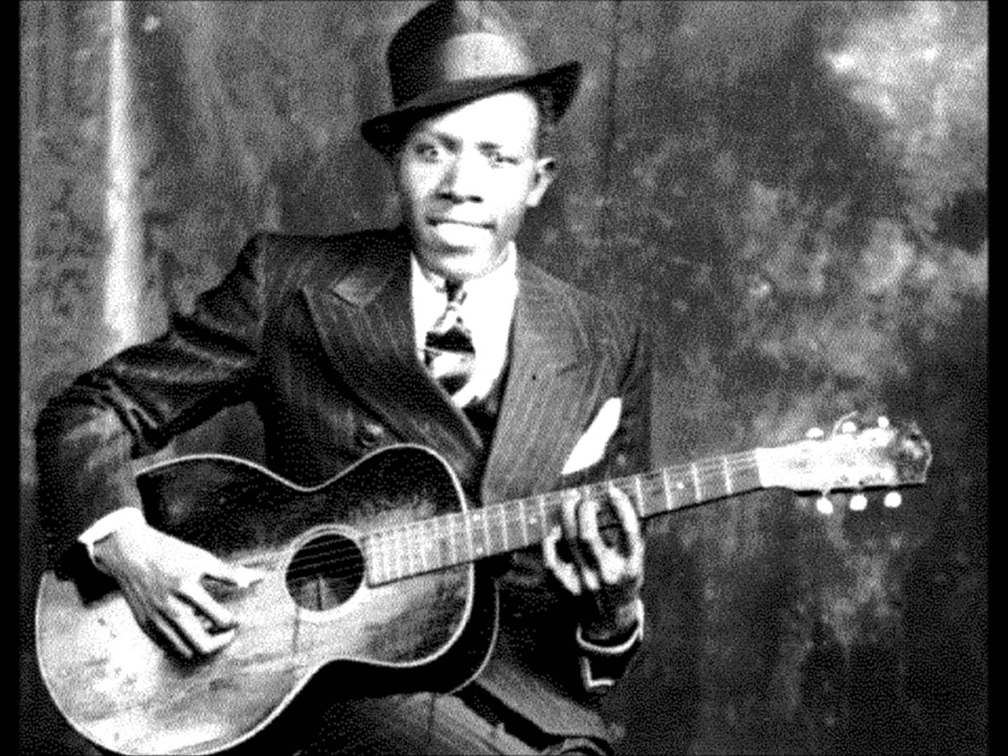 9-mysterious-musicians-6-robert-johnson