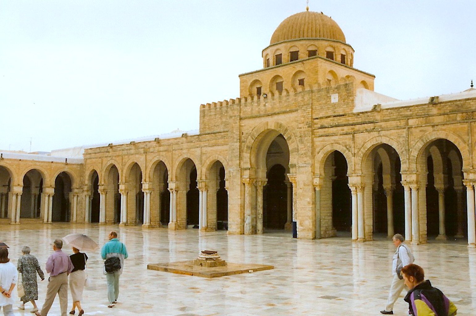 ancient-architectural-masterpieces-12-Kairouan_Mosque